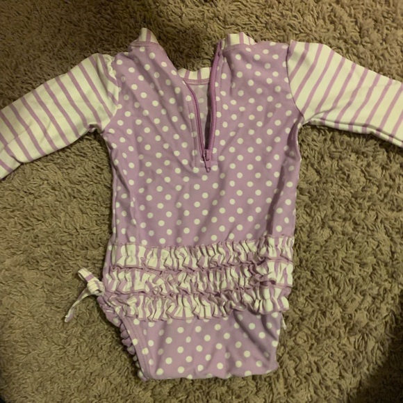 Rufflebutts swimsuit 3-6 months - Picture 2 of 2